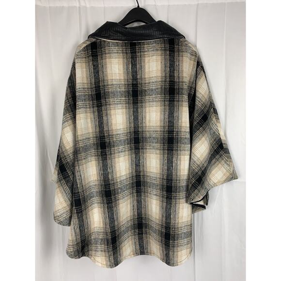 Blank NYC Checked Out Plaid Poncho Cape Jacket Quarter Zip Vegan Leather Collar - Picture 7 of 12